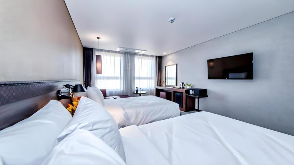 Odri Inn Jeju Bagian luar foto